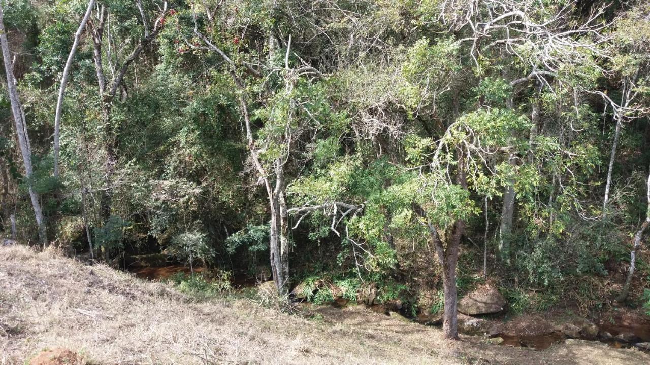Pousada Campestre Sitio Da Lua Камандукая Экстерьер фото