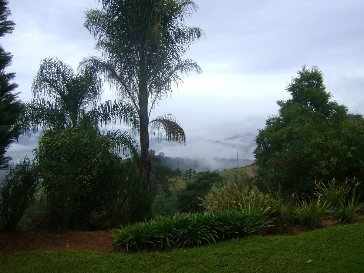 Pousada Campestre Sitio Da Lua Камандукая Экстерьер фото